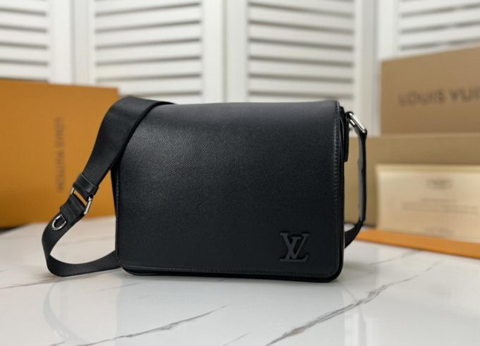 Louis Vuitton 2025 Bag ID:20251023-145